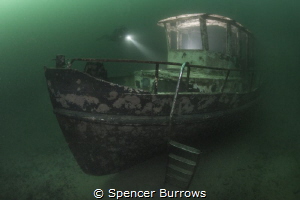 Local inland wreck with on/off flash lighting. by Spencer Burrows 